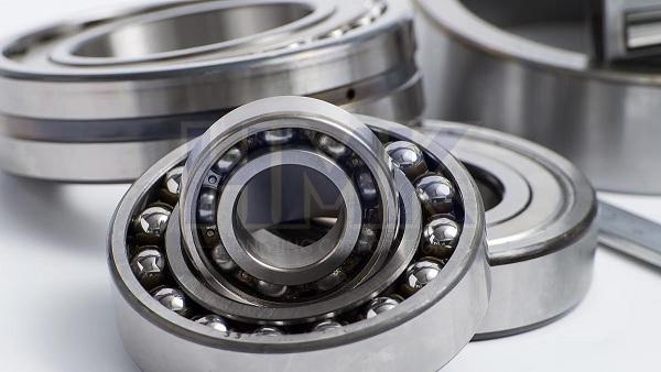 1782372240368826.jpg Factors Before Buying Industrial Bearings.jpg